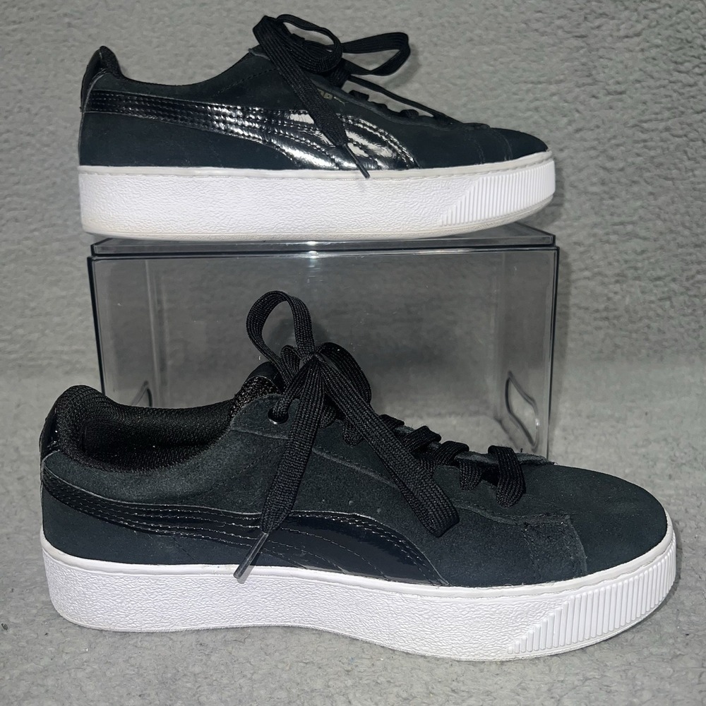 Puma Sneakers Women's Size 8.5 Black Suede Vikky Platform Shoes 363287 05